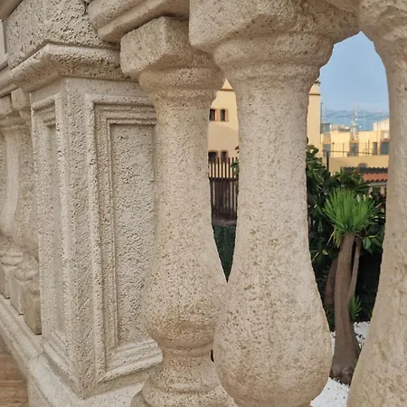 Ancients Courts Of Katania