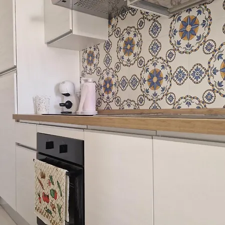 Apartment Ancients Courts Of